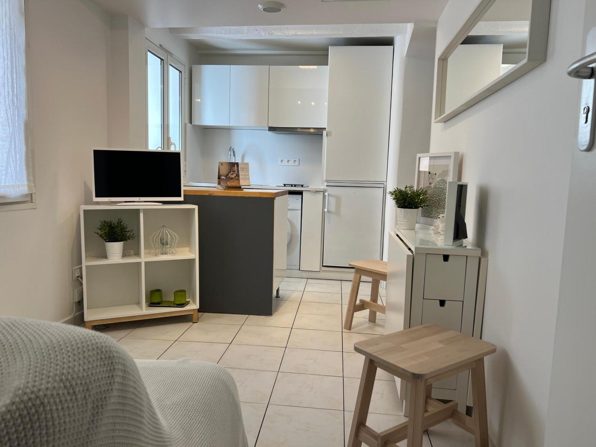 La Taniere De L'Ours Blanc Aubagne-Cassis-Aix En Provence Apartment Екстериор снимка