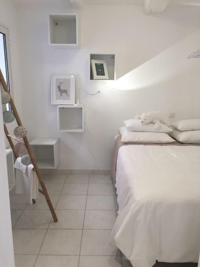 La Taniere De L'Ours Blanc Aubagne-Cassis-Aix En Provence Apartment Екстериор снимка